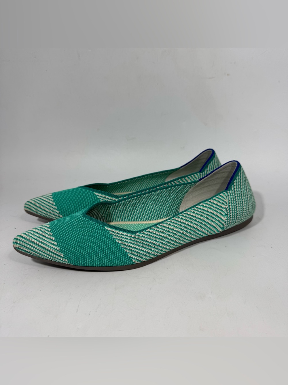 Rothys The Point Flat Women 8.5 Calypso Green Teal  Stripe Knit Pointed Toe Shoe